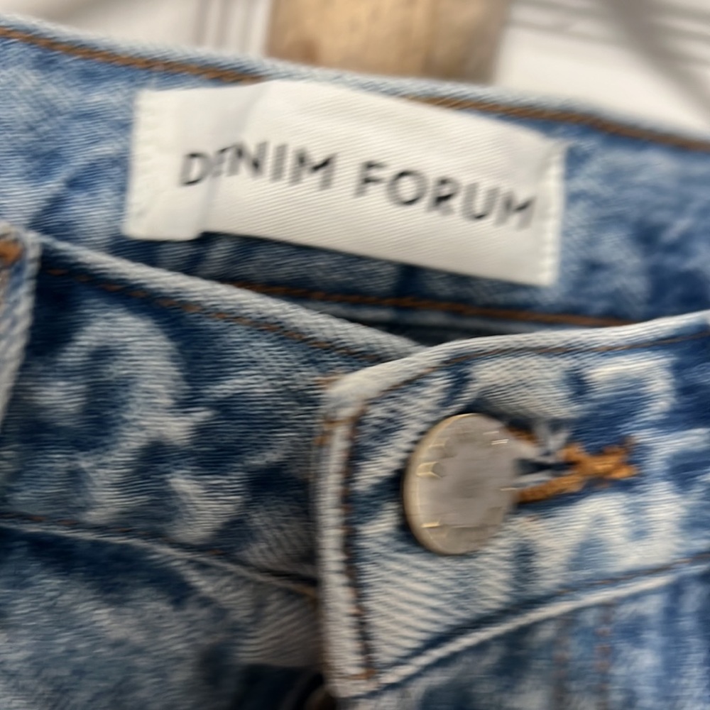 Denim forum the BF high rise loose jeans , size 29 - Picture 4 of 5